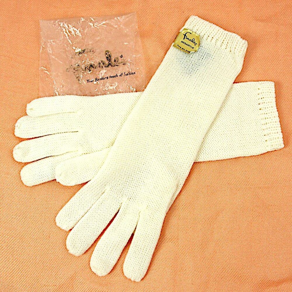 Vintage Finale Deadstock Sweater Knit 3/4 Length Winter Gloves White NEW OS
